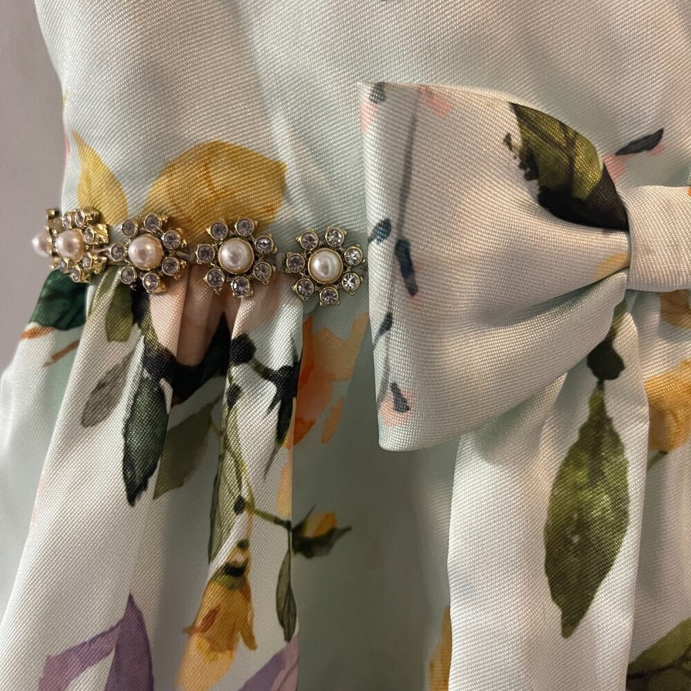 COUTURE PRINCESS. SIZE 6 IN LONG PRINCESS-CUT FLOWERED POLYESTER. - Picture 5 of 8
